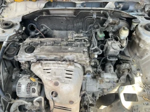 toyota avensis 2.0 benzinli 1az komple motor