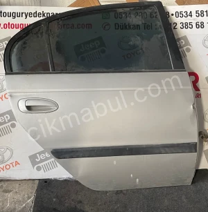1998-2001 MODEL TOYOTA AVENSİS KAPI