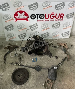 1989-2000 MODEL TOYOTA COROLLA 1.3 MANUEL ŞANZIMAN TAKIMI