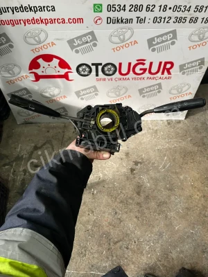 TOYOTA CARİNA ARAÇ İÇİ PLASTİK AKSAMLARI