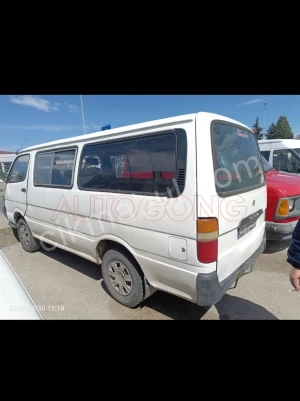 1996 MODEL TOYOTA Hİ-ACE 2.4 MOTOR DİZEL KAPILAR