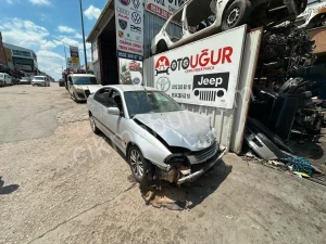1999 TOYOTA AVENSİS 2.0 3S MOTOR ÖN KAPILAR